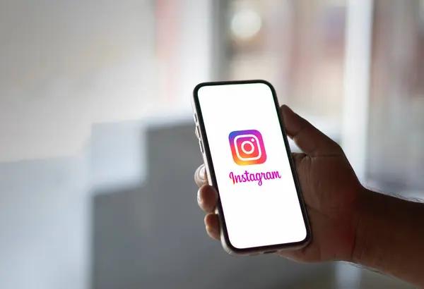 Can You View Private Instagram Profile Anonymously?